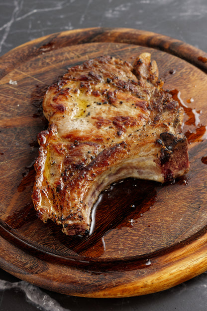 Bone-In Pork Chop (1 chop / pack)